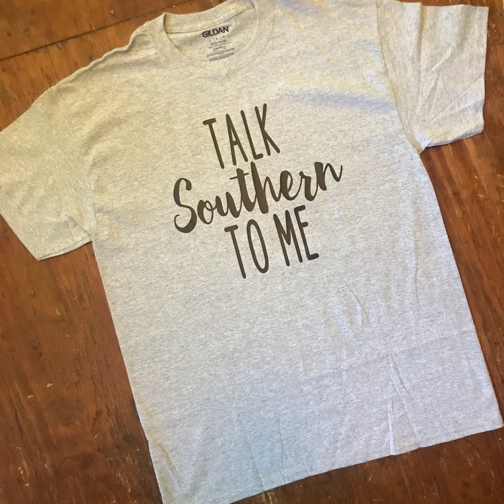 Talk Southern To Me graphic tee